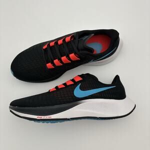Mens Nike Air Zoom Pegasus 37 Sneakers size 10